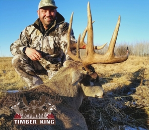 Alberta Whitetail hunting.